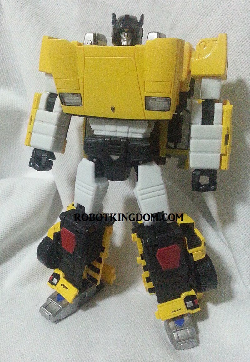 Tokyo Toy Show 2013 - Masterpiece MP-12T Tigertrack Exclusive Out